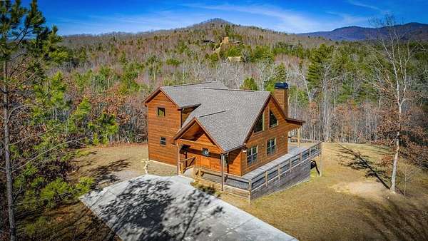 3.62 Acres of Land with Home for Sale in Mineral Bluff, Georgia