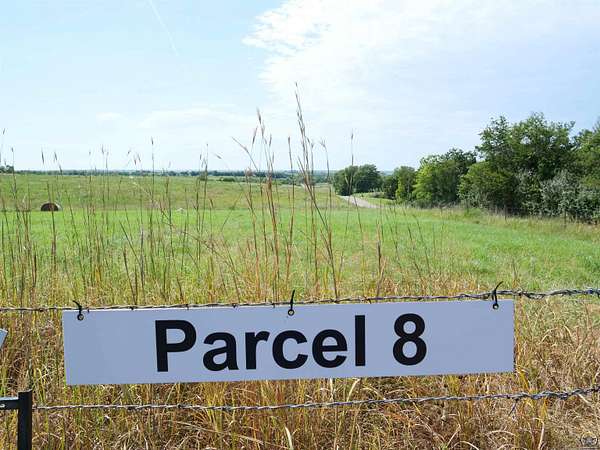 5 Acres of Residential Land for Sale in Topeka, Kansas
