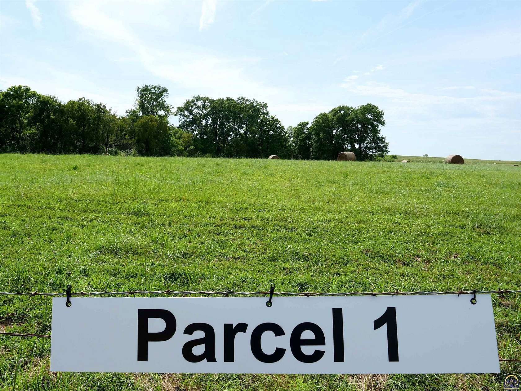 5 Acres of Residential Land for Sale in Topeka, Kansas