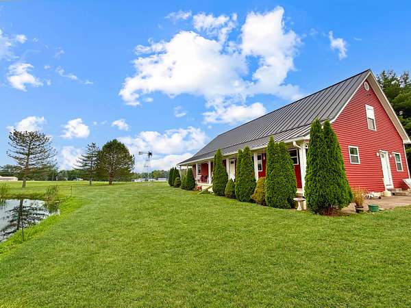 9.38 Acres of Land with Home for Sale in Bradford, Ohio