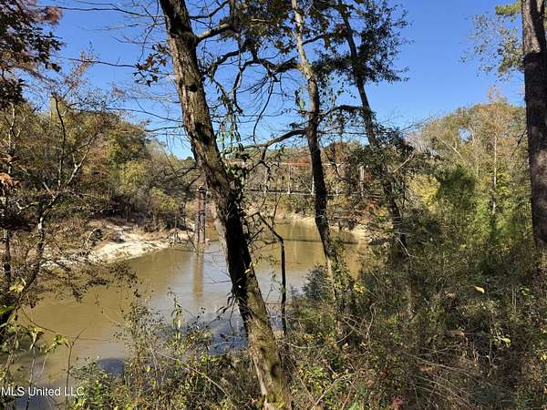7.67 Acres of Land for Sale in Florence, Mississippi
