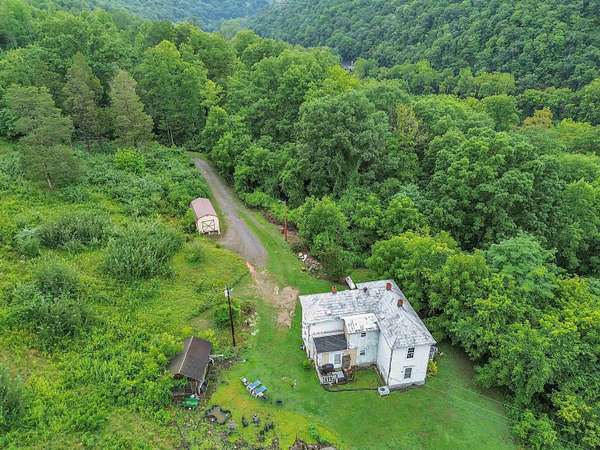 92 Acres of Agricultural Land with Home for Sale in Ripplemead, Virginia