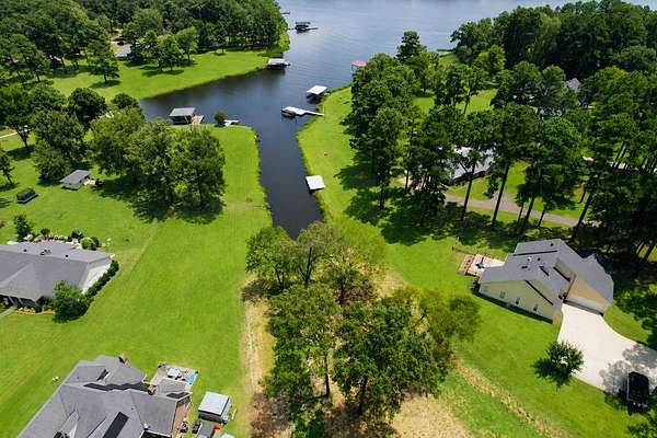 0.89 Acres of Residential Land for Sale in Benton, Louisiana