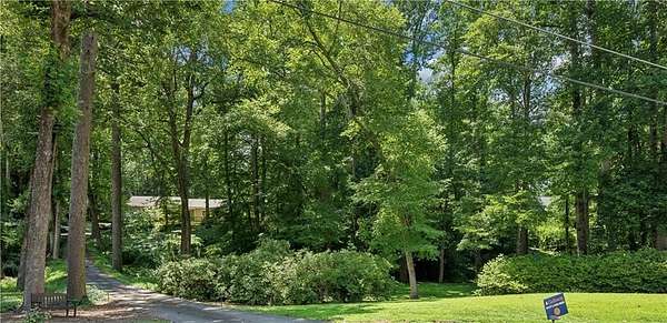 1.5 Acres of Residential Land for Sale in Atlanta, Georgia