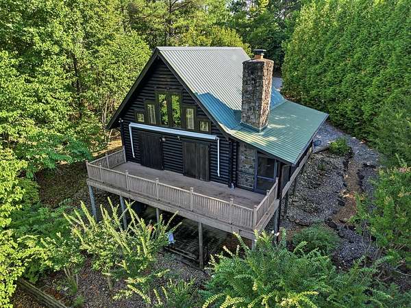 3 Acres of Land with Home for Sale in Byrdstown, Tennessee