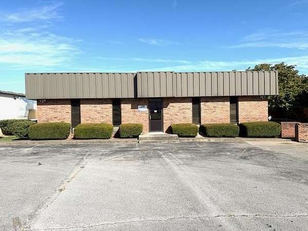 3 Acres of Improved Commercial Land for Lease in Hopkinsville, Kentucky