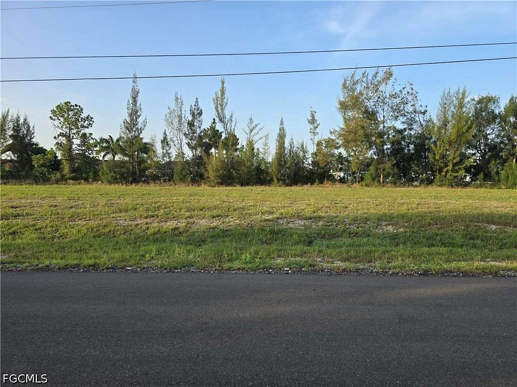 0.34 Acres of Residential Land for Sale in Cape Coral, Florida