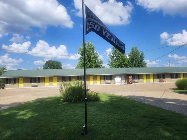 3.1 Acres of Mixed-Use Land for Sale in Wheatland, Missouri