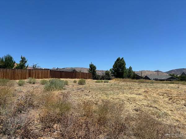 0.24 Acres of Residential Land for Sale in Tehachapi, California