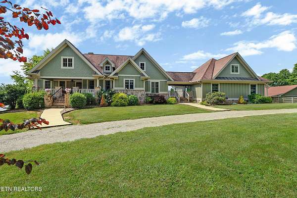 13.4 Acres of Land with Home for Sale in Spencer, Tennessee