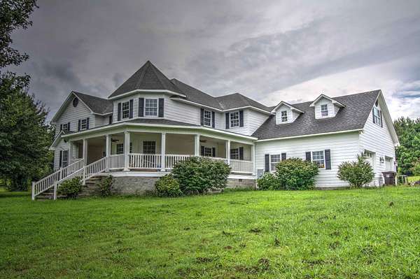 10.5 Acres of Recreational Land with Home for Sale in Pisgah, Alabama