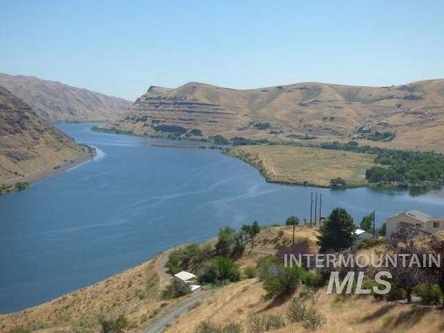 5.2 Acres of Land with Home for Sale in Clarkston, Washington