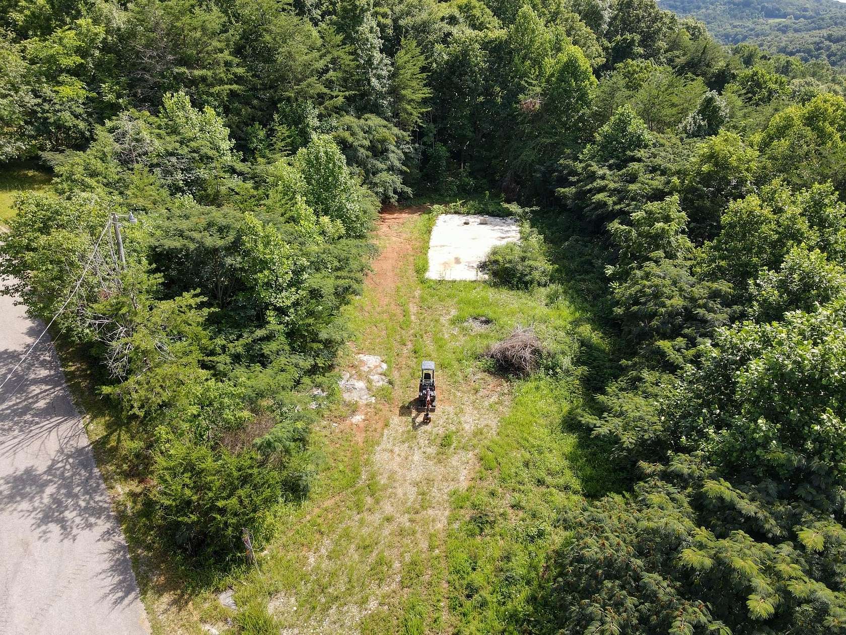 6.9 Acres of Residential Land for Sale in Monticello, Kentucky