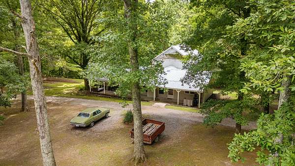 11.3 Acres of Land with Home for Sale in Franklin, Tennessee