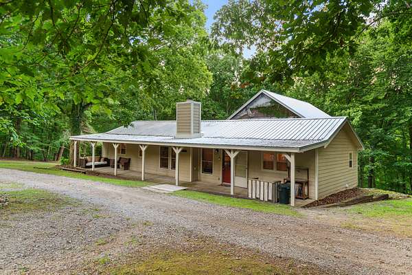 11.3 Acres of Land with Home for Sale in Franklin, Tennessee