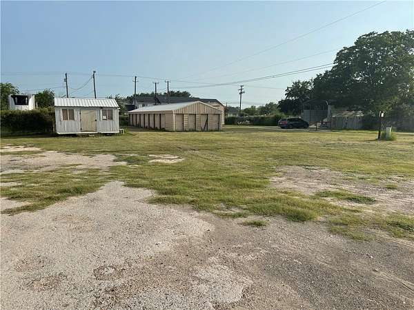 1.56 Acres of Improved Commercial Land for Sale in Falfurrias, Texas