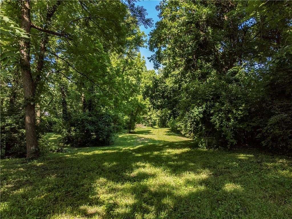 4.5 Acres of Residential Land for Sale in Independence, Missouri