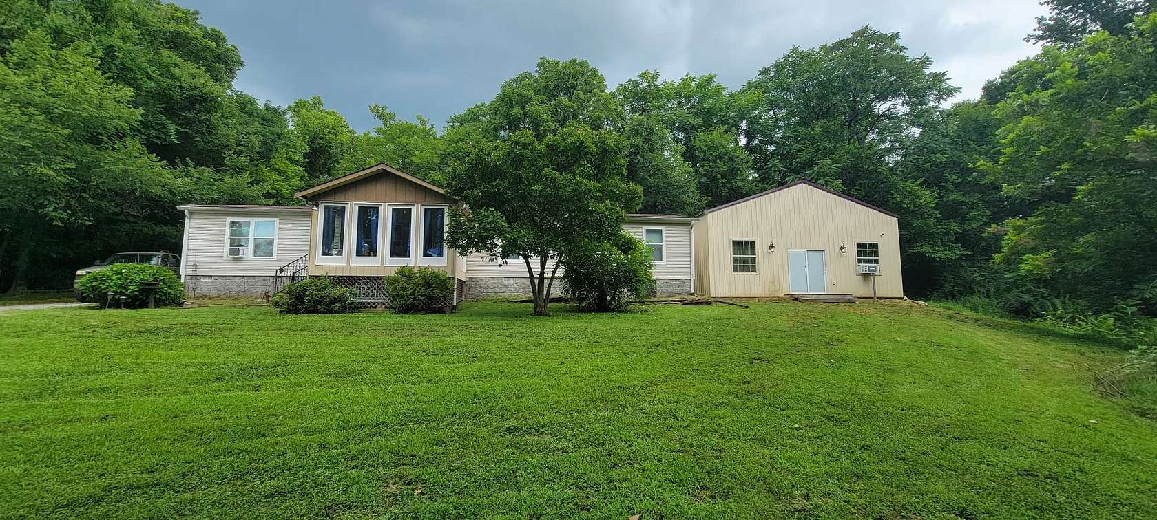 3.5 Acres of Land with Home for Sale in Columbia, Tennessee