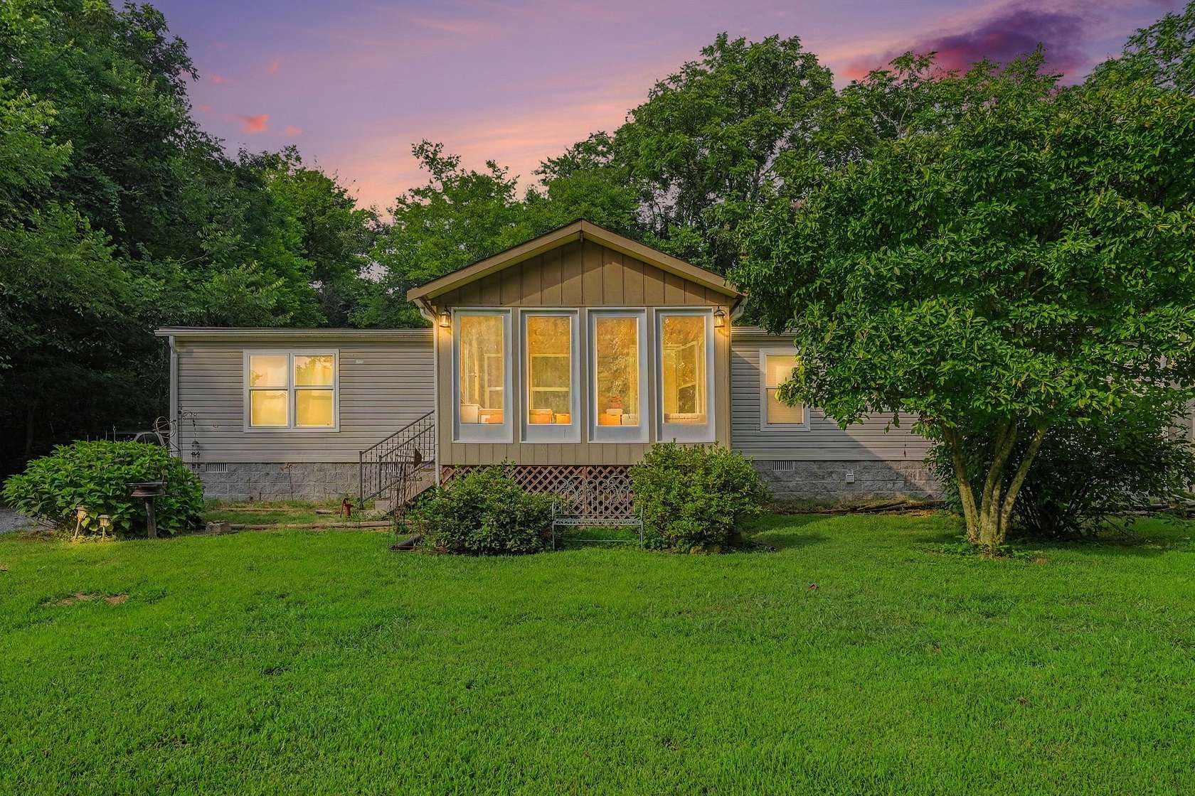 3.5 Acres of Land with Home for Sale in Columbia, Tennessee