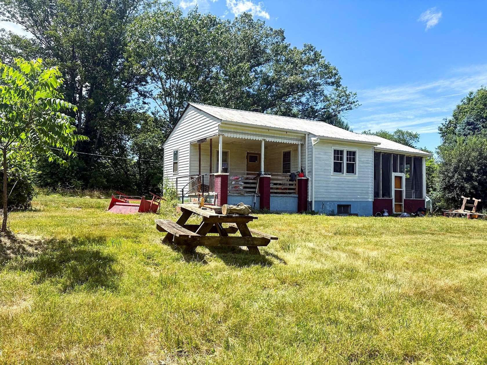4.7 Acres of Land with Home for Sale in Culpeper, Virginia