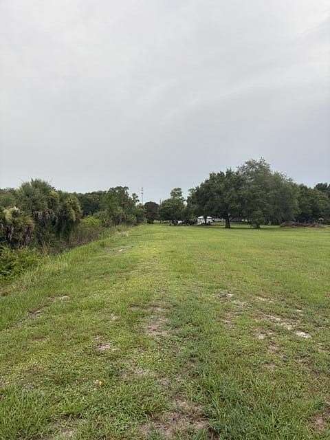 2 Acres of Residential Land for Sale in Clewiston, Florida