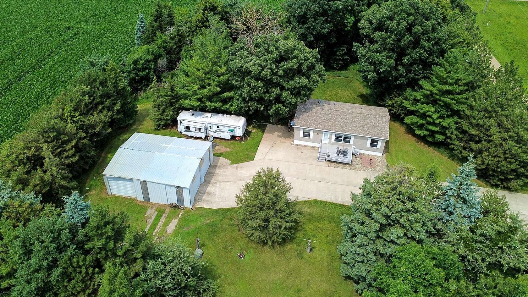 2 Acres of Land with Home for Sale in Hutchinson, Minnesota