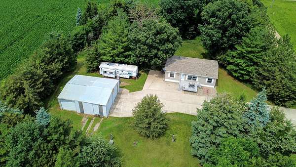 2 Acres of Land with Home for Sale in Hutchinson, Minnesota