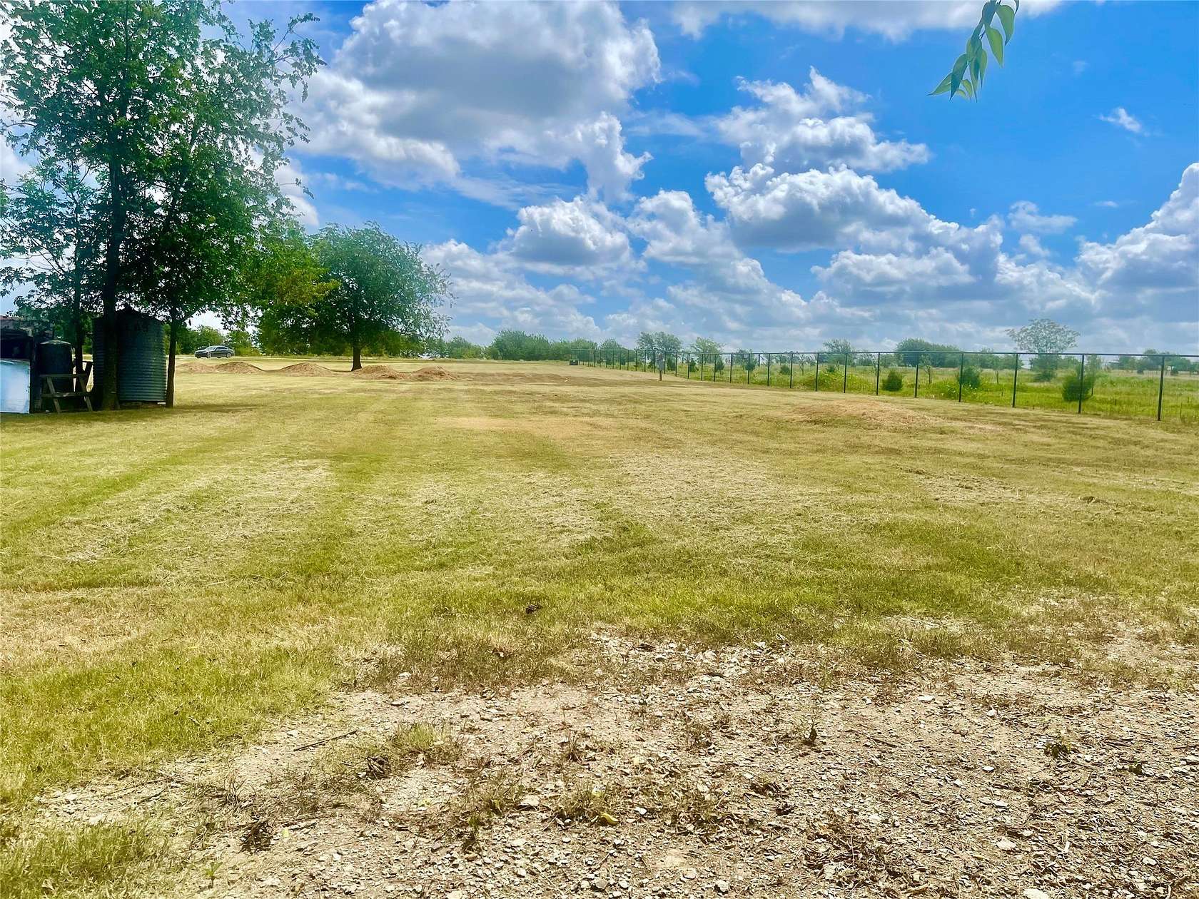 3.17 Acres of Residential Land for Sale in Itasca, Texas