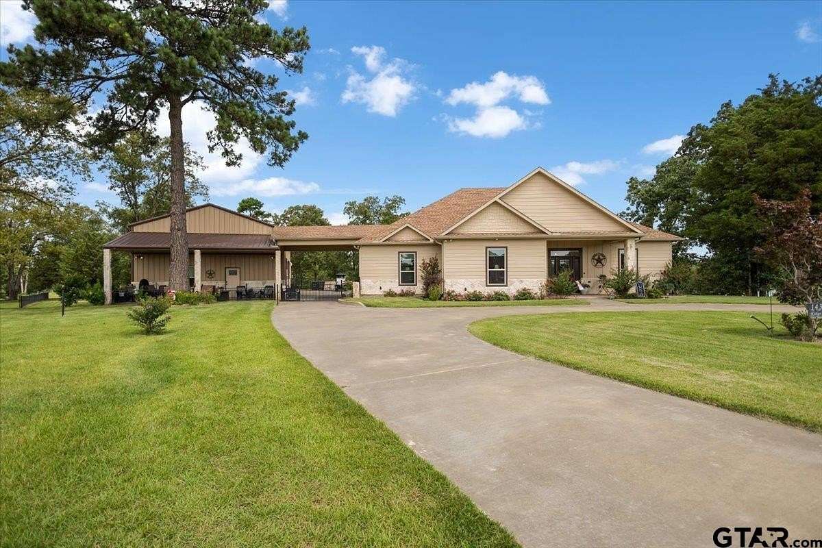 2 Acres of Land with Home for Sale in Lindale, Texas