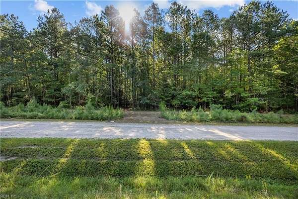 5 Acres of Land for Sale in Dendron, Virginia