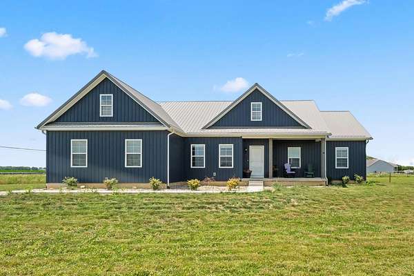 5 Acres of Land with Home for Sale in Radnor, Ohio