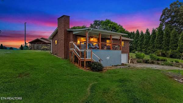 2.5 Acres of Land with Home for Sale in Louisville, Tennessee