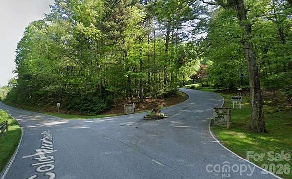 1.3 Acres of Residential Land for Sale in Lake Toxaway, North Carolina