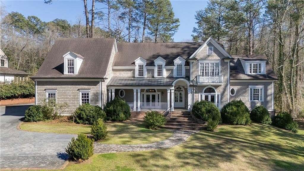 2.2 Acres of Land with Home for Sale in Atlanta, Georgia