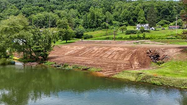 1 Acre of Residential Land for Sale in Gassaway, West Virginia