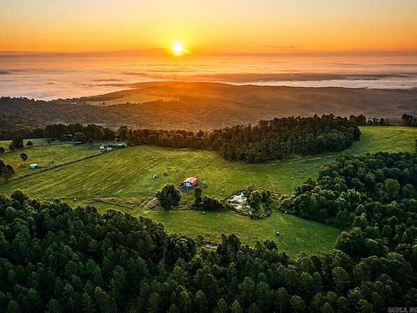 218 Acres of Land for Sale in Clinton, Arkansas