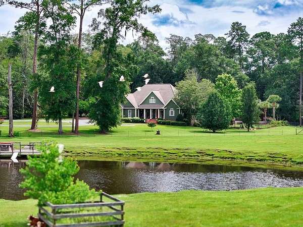 41.8 Acres of Land with Home for Sale in Cairo, Georgia