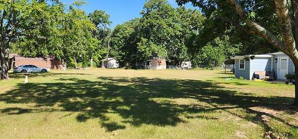 0.26 Acres of Residential Land for Sale in Tool, Texas