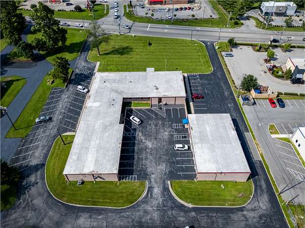 2.15 Acres of Improved Commercial Land for Sale in Winchester, Kentucky