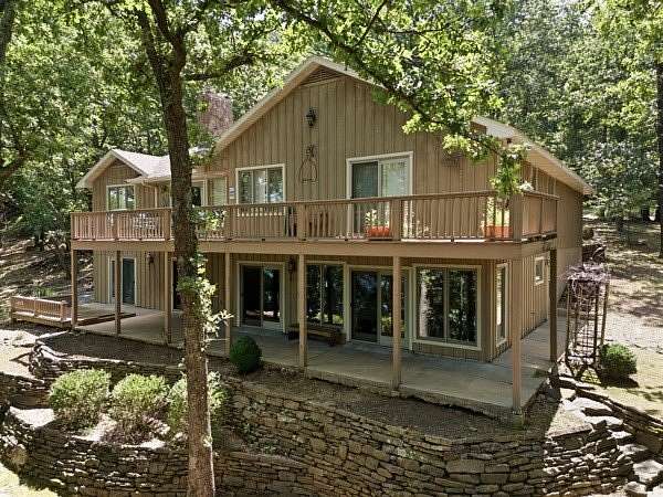 2.15 Acres of Land with Home for Sale in Eureka Springs, Arkansas