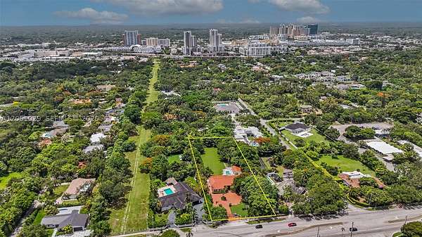 1 Acre of Residential Land for Sale in Miami, Florida