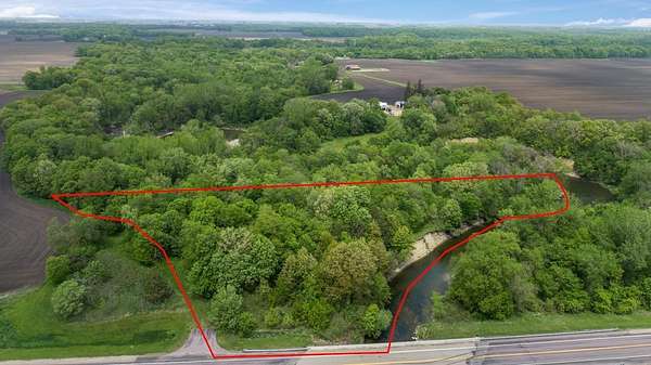 5 Acres of Land for Sale in Le Sueur, Minnesota
