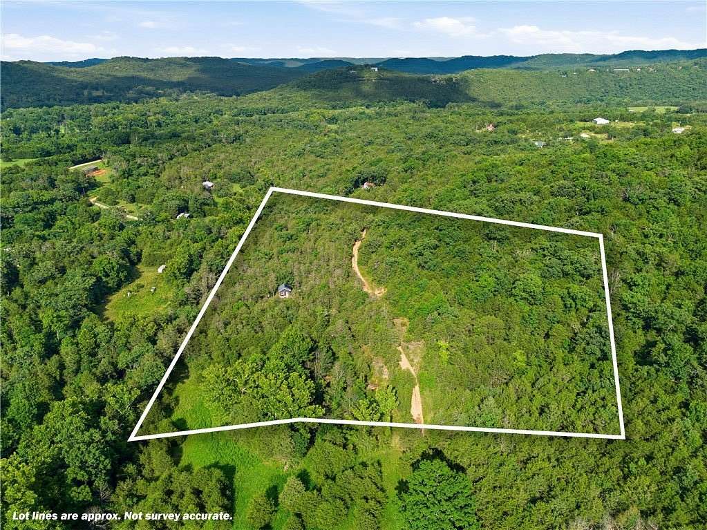 9 Acres of Land for Sale in Eureka Springs, Arkansas
