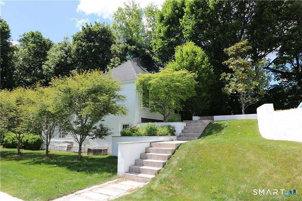2.66 Acres of Land with Home for Lease in Westport, Connecticut