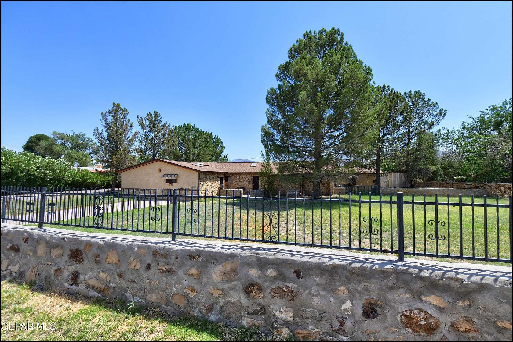 1.89 Acres of Land with Home for Sale in El Paso, Texas