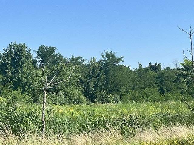 1.55 Acres of Residential Land for Sale in Warrenville, Illinois