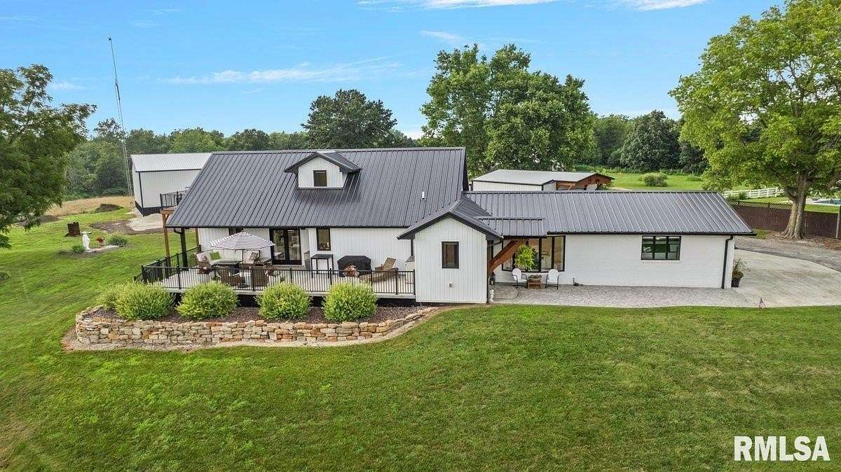 14.4 Acres of Land with Home for Sale in Chatham, Illinois