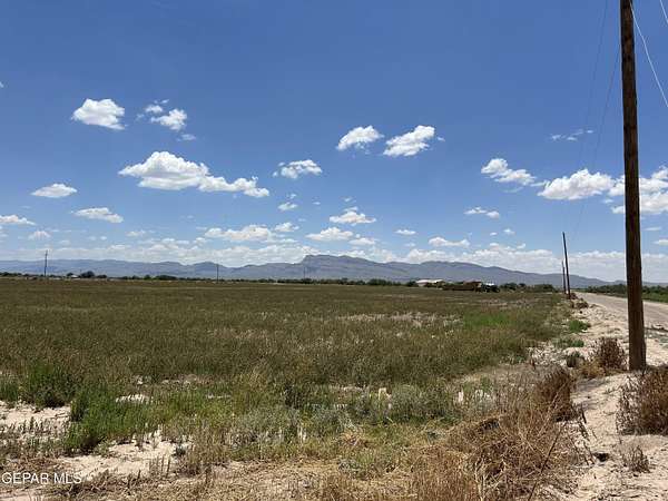107 Acres of Land for Sale in Fort Hancock, Texas