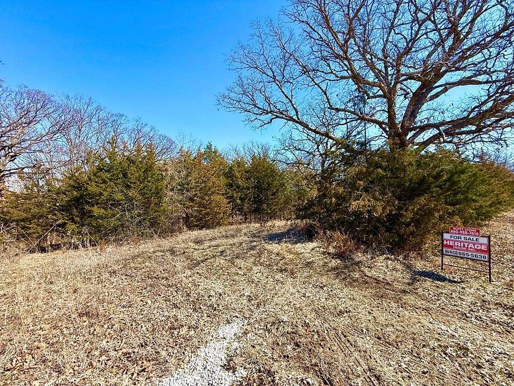 5.5 Acres of Land for Sale in Greentop, Missouri