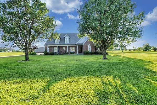 5 Acres of Land with Home for Sale in Marion, Arkansas